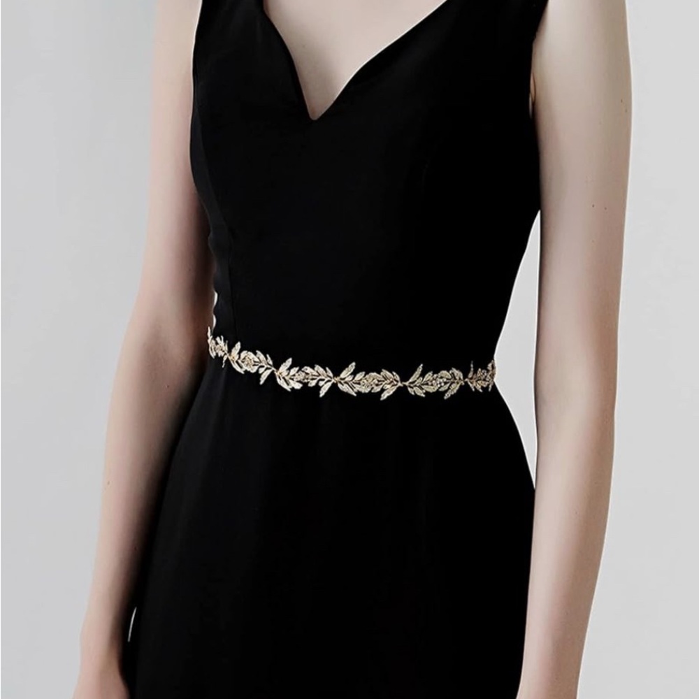 Elegant Gold Jewelry Chain Belt